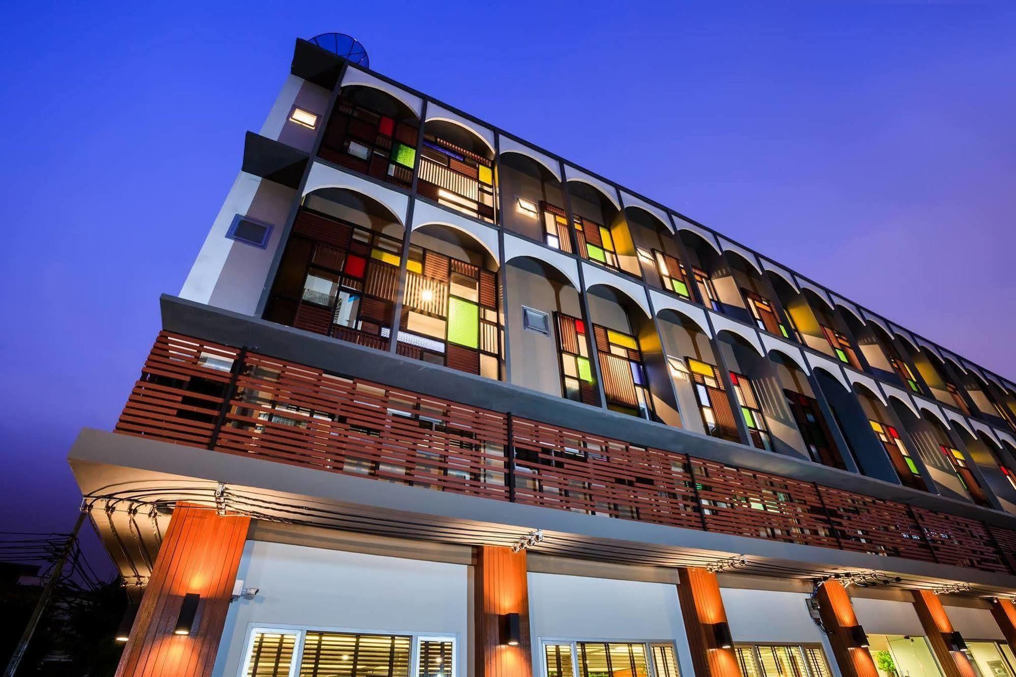 Hotel Admire Thonburi Bangkok Exterior foto